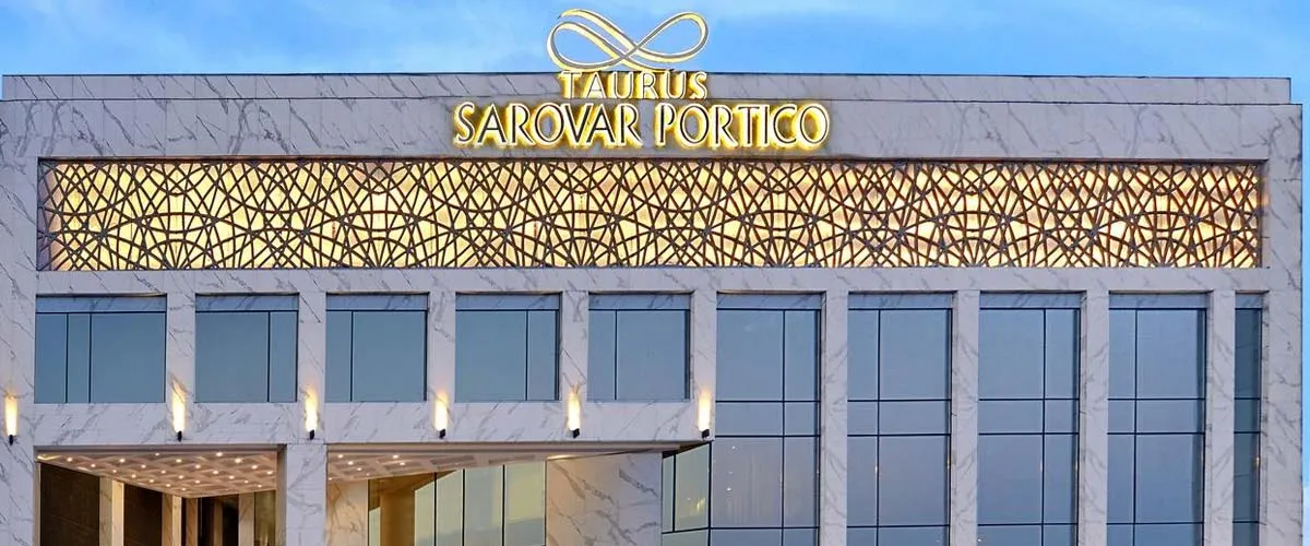 Taurus Sarovar Portico Hotel Escorts