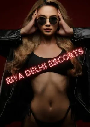 Dipika Escort